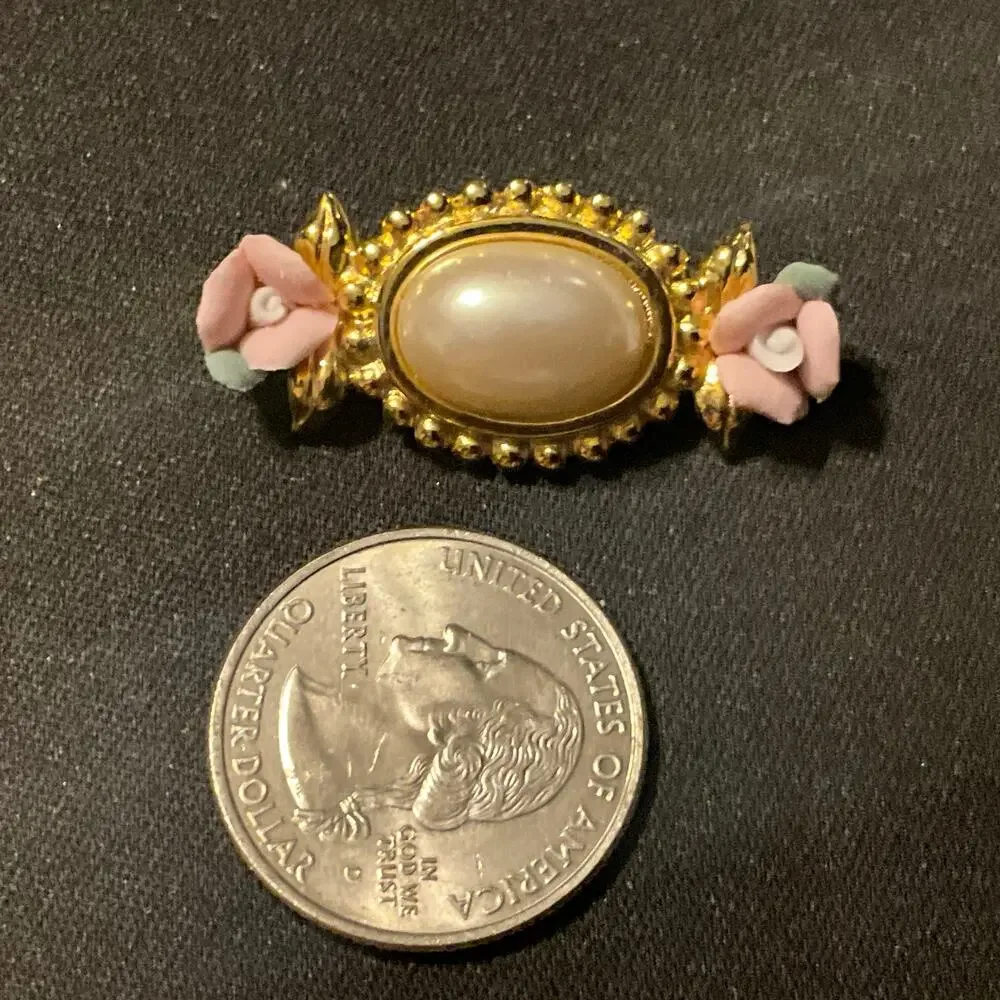 Vintage Marvella Faux Pearl Brooch
